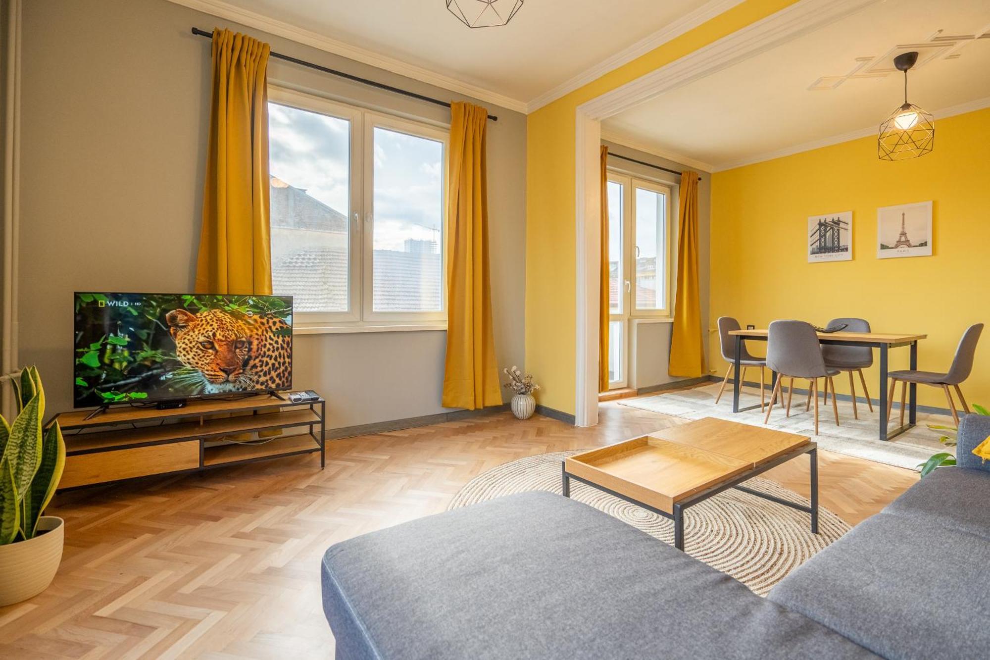 Golden Glow Residence Sofia Esterno foto